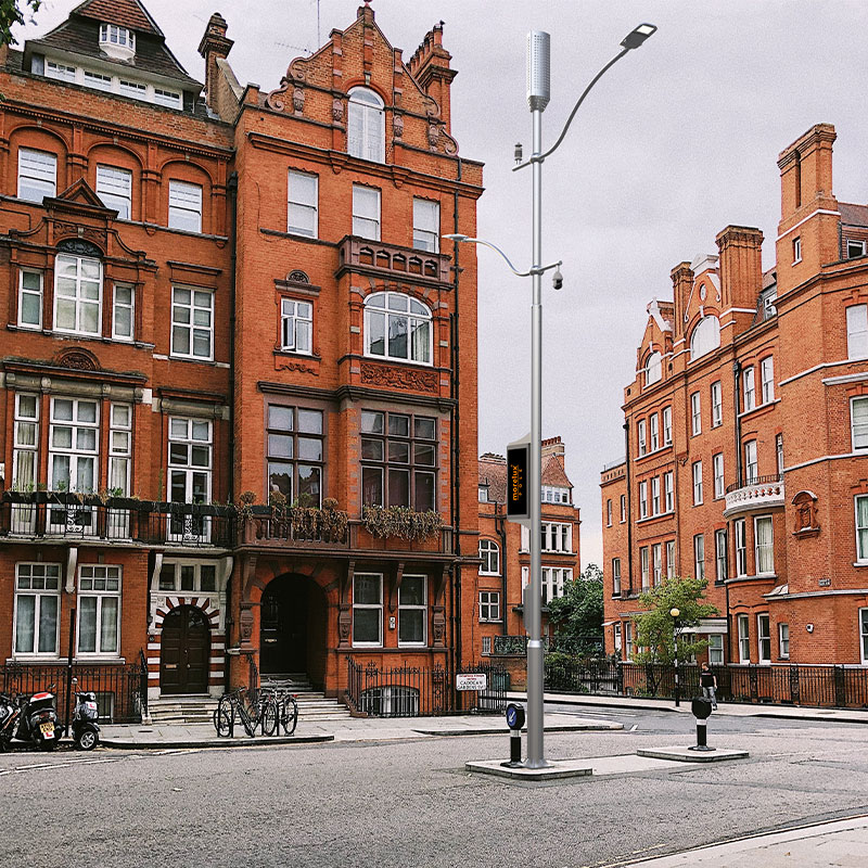 عمود إنارة الشارع الذكي المصنوع من سبائك الألومنيوم